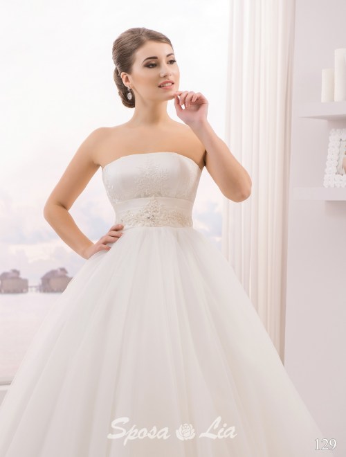 https://www.sposa-lia.com/images/stories/virtuemart/product/129 (4).jpg